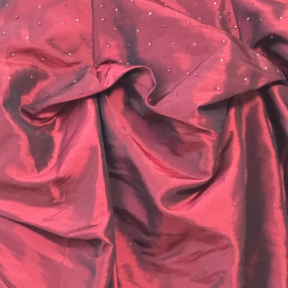 May Queen Beaded Mini Strapless Mini Dress Burgundy Red Size 8 Party Prom Hoco - Picture 7 of 7